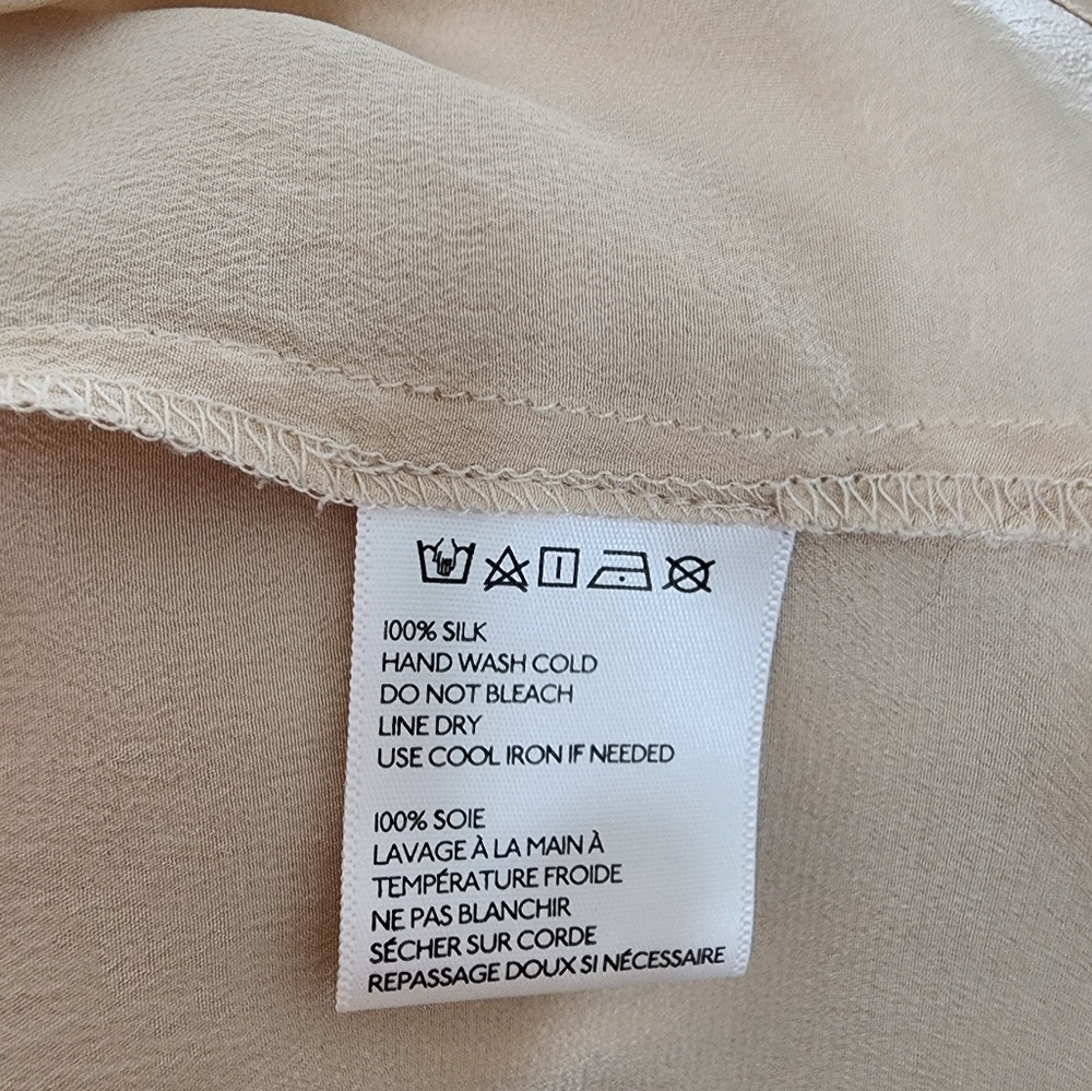 Urban Outfitters Silence+Noise Ivory Silk Blouse Size XS - Picture 4 of 5